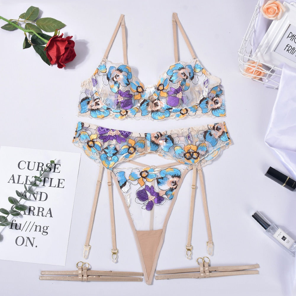 Temptress Embroidered Four-Piece Set